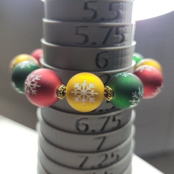 NWT Amazing Flocked Christmas Ornament Stretch Bracelet Red Green Gold Christmas - Picture 5 of 5